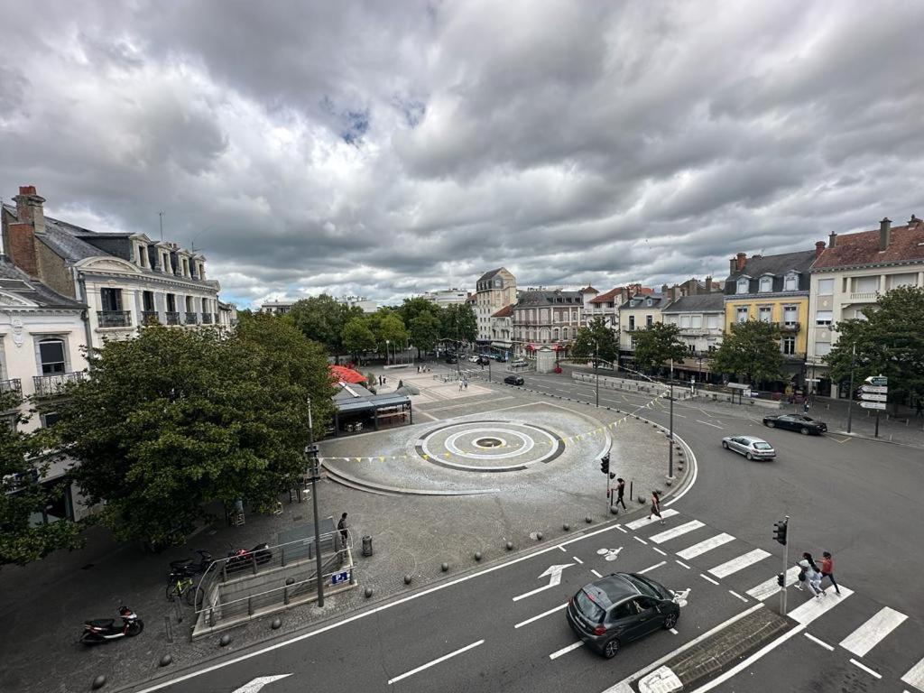 Grand Appartement Cosy-Hyper Centre-Place Verdun Ταρμπ Εξωτερικό φωτογραφία